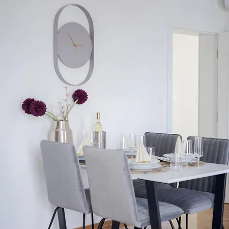 Elegant Tranquil Okrug Gornji Trogir