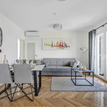 Appartement Elegant Tranquil Okrug Gornji *