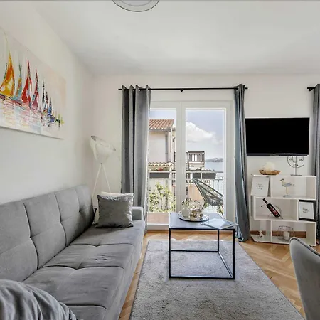 Elegant Tranquil Okrug Gornji * Trogir